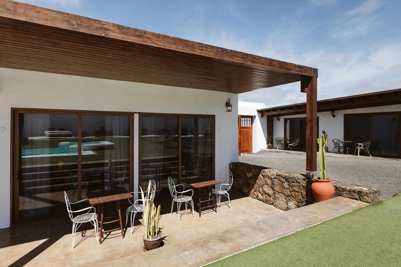 Hotelito Rural Flor De Timanfaya Tinajo Eksteriør billede