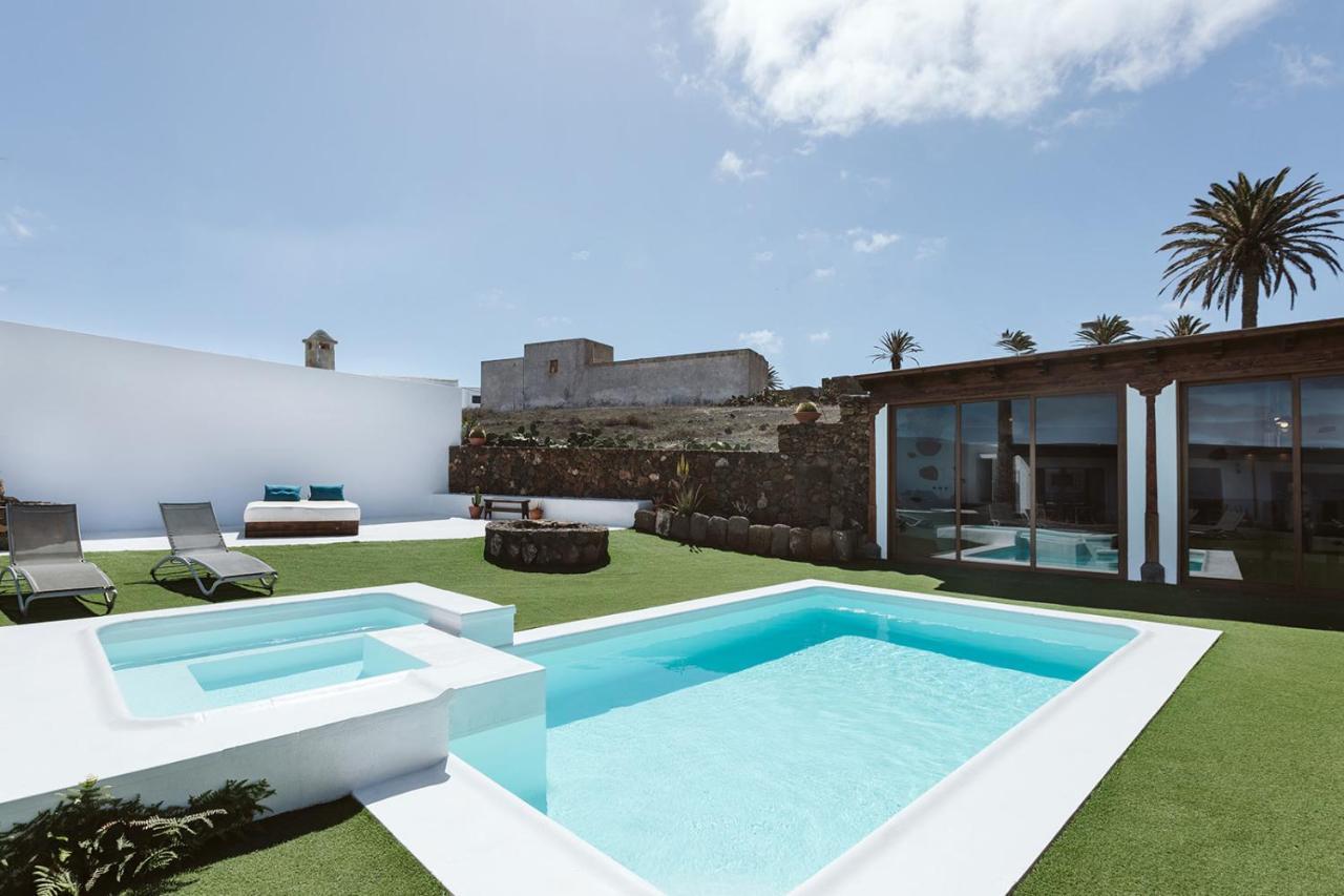 Hotelito Rural Flor De Timanfaya Tinajo Eksteriør billede