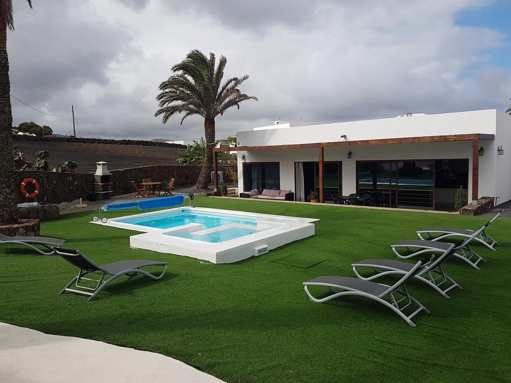 Hotelito Rural Flor De Timanfaya Tinajo Eksteriør billede