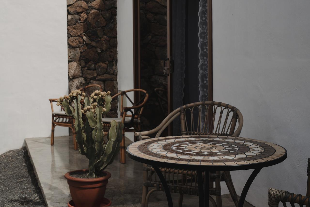 Hotelito Rural Flor De Timanfaya Tinajo Eksteriør billede