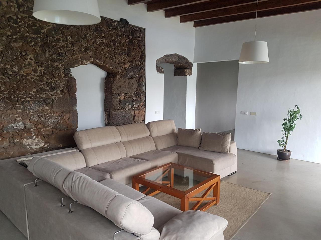 Hotelito Rural Flor De Timanfaya Tinajo Eksteriør billede